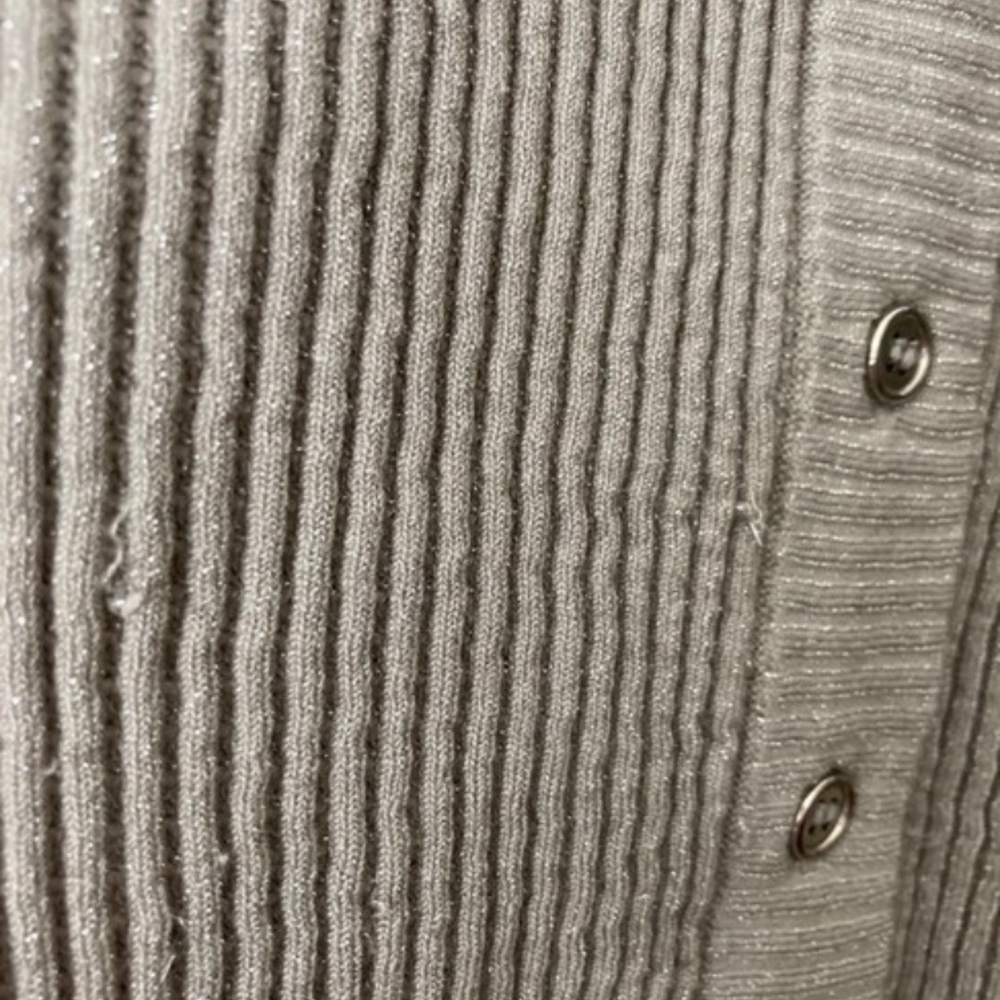 Cache Sweater - Picture 4 of 5